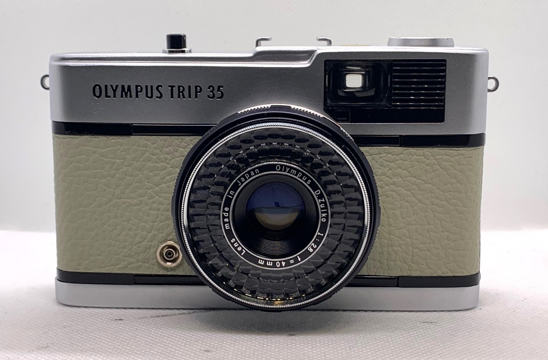 Olympus Trip 35 Serenity Sage 157 - Image 3
