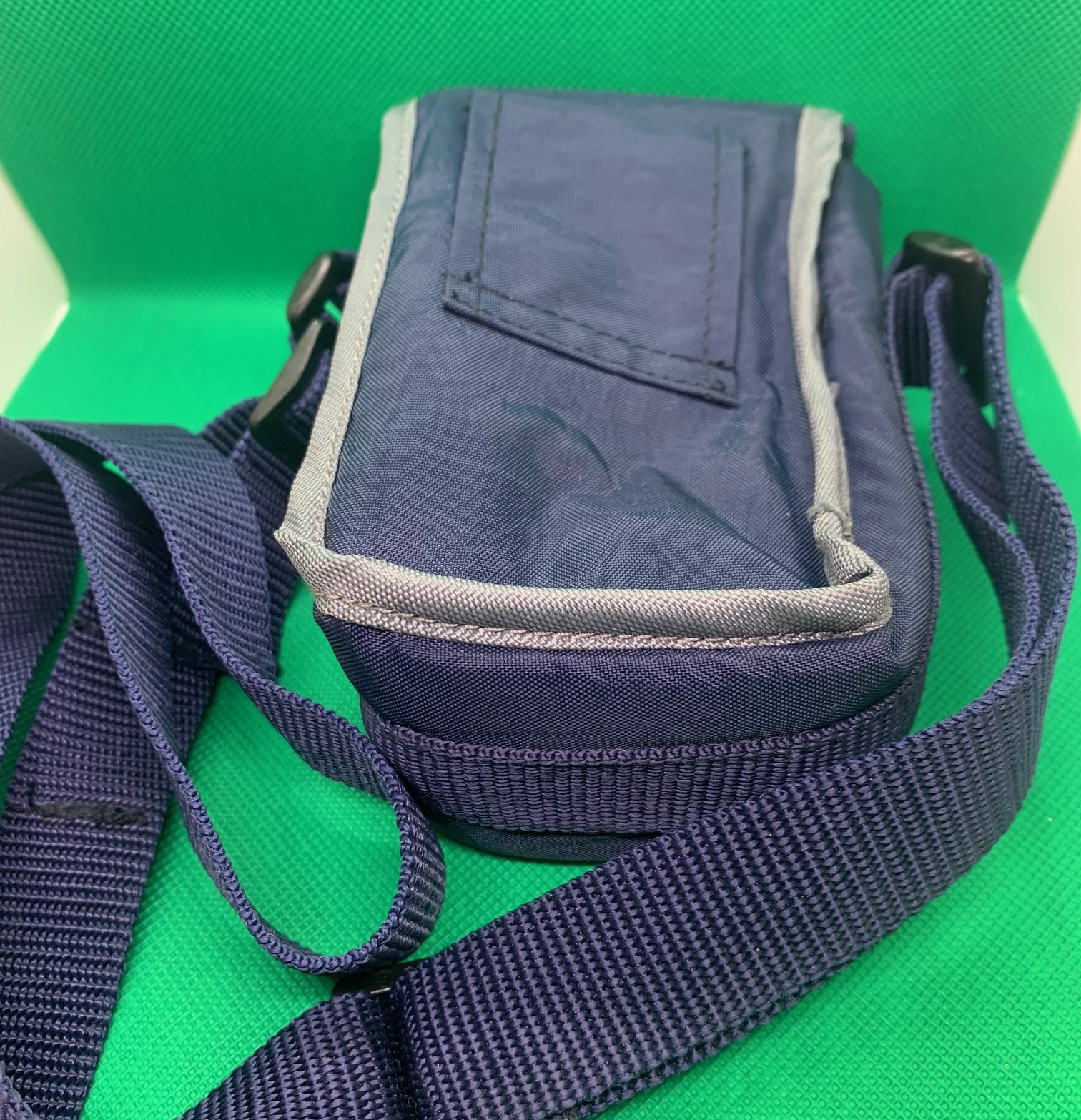 Retro Vintage Cobra Camera Bag - Blue and Grey - Image 2