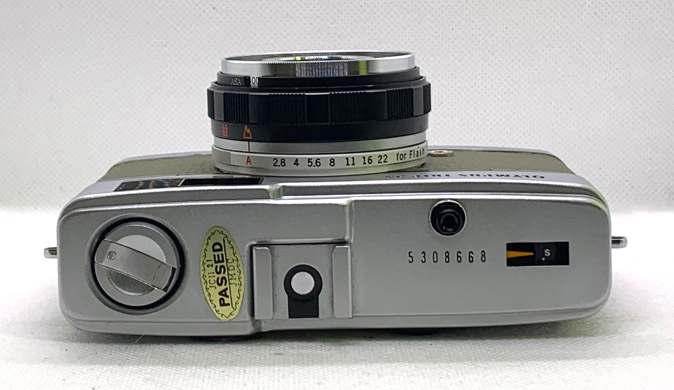 Olympus Trip 35 Orchard Olive 668 - Image 9